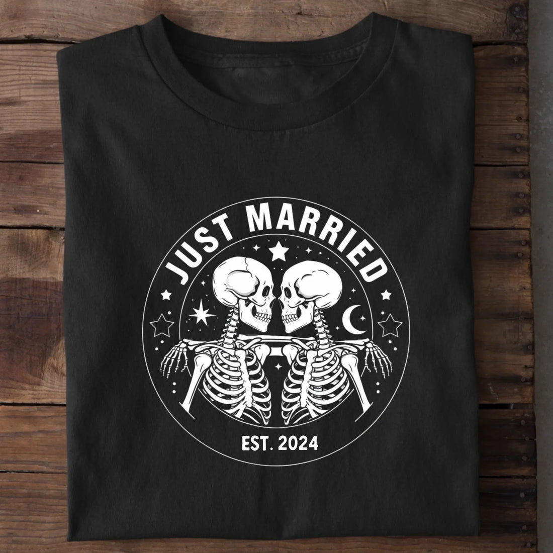 Just Married T-Shirt personalisiert – Hochzeitsgeschenk von MANOprints