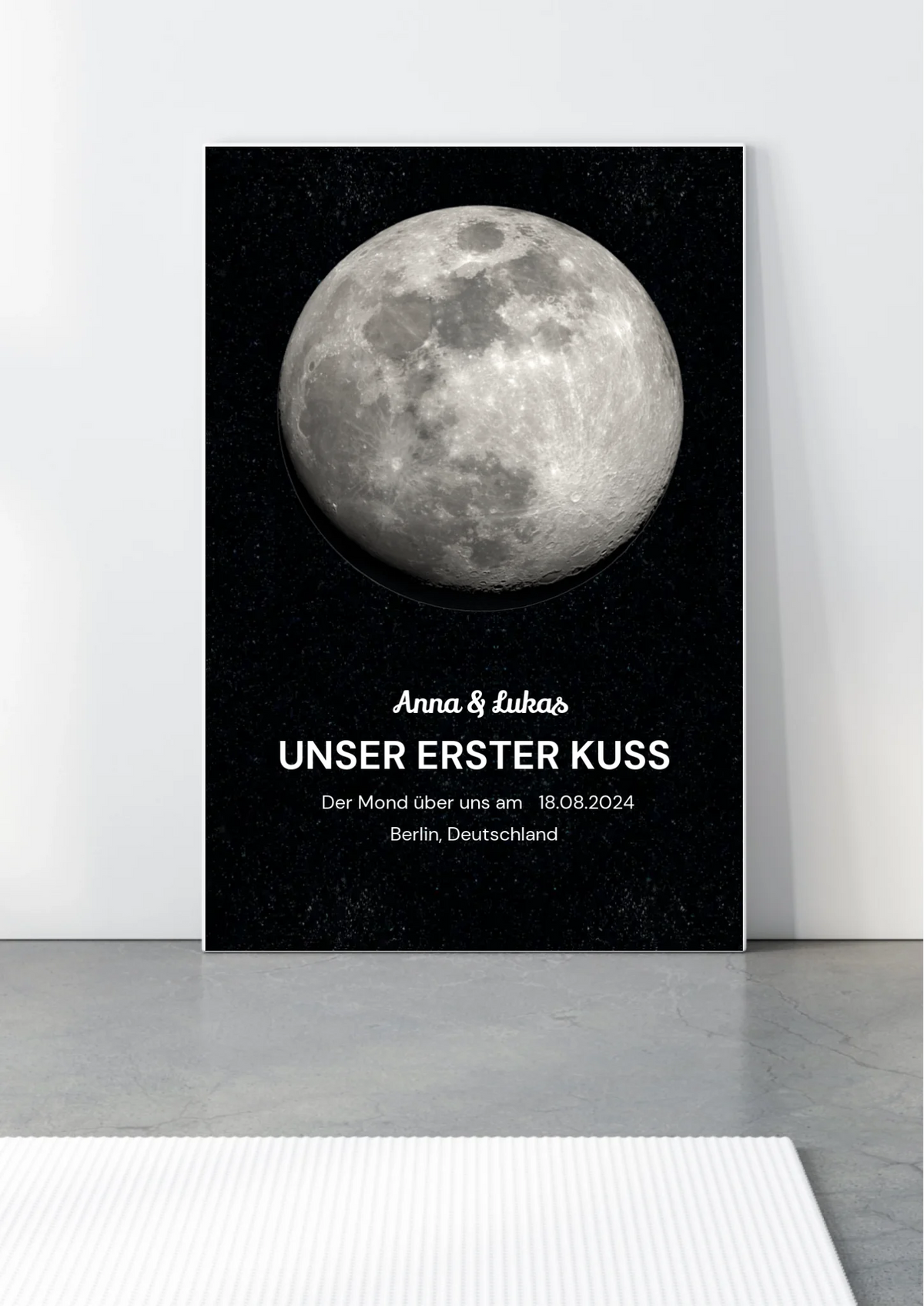 Mondphasen Leinwand mit Namen, Datum und Ort – angelehnt, seitliche Ansicht des Keilrahmens