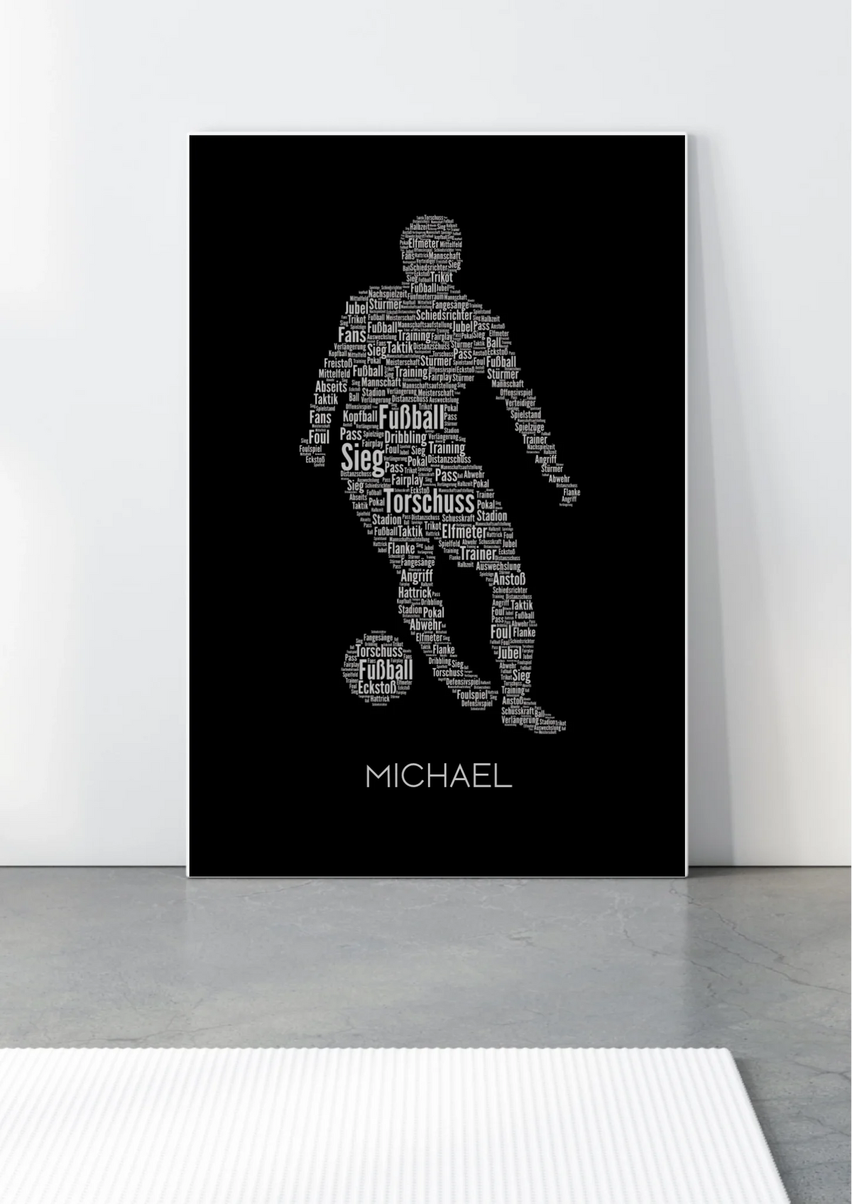 Fußball Star Leinwand mit Namen – angelehnt, seitliche Ansicht des Keilrahmens