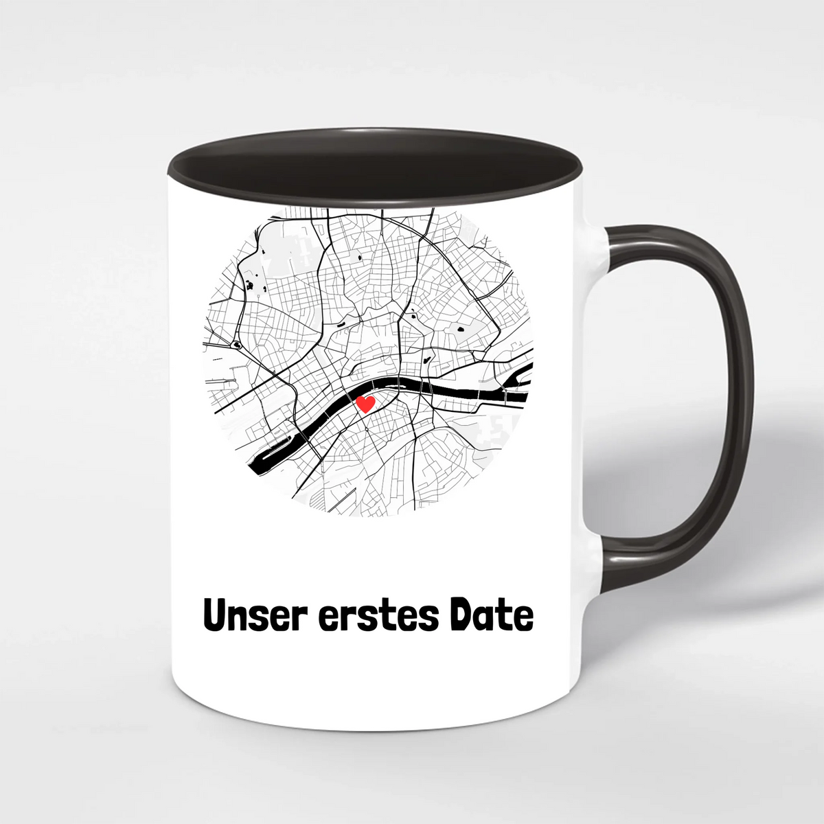 Unser erstes Date Tasse personalisiert – Innenfarbe Schwarz