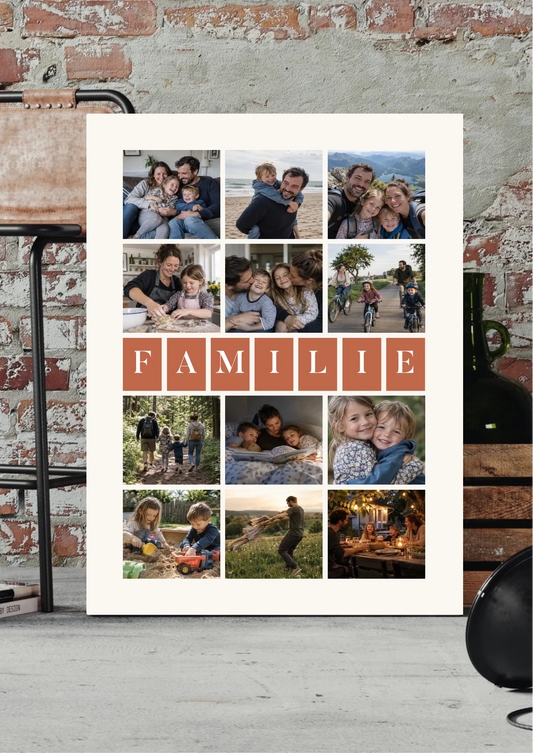 Wort-Collage Leinwand personalisiert mit 12 Familienfotos und dem Wort FAMILIE – an der Wand