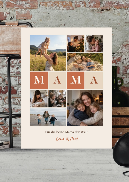 Fotocollage Leinwand Mama mit 8 Fotos, Buchstaben-Kacheln und Namen – Leinwand an der Ziegelwand