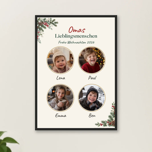 Lieblingsmenschen Poster für Oma mit Enkel-Fotos und Namen im Winterdesign – Nahaufnahme im schwarzen Holzrahmen