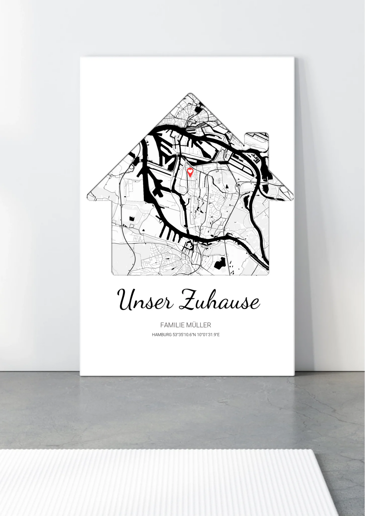 Unser Zuhause Leinwand mit Familienname und Koordinaten – angelehnt, seitliche Ansicht des Keilrahmens