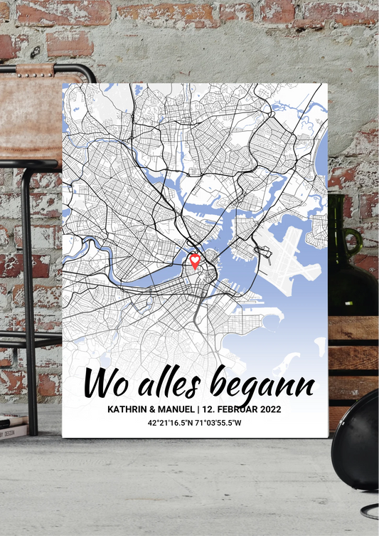 Wo alles begann Leinwand personalisiert – Stadtkarte mit blauem Wasser und Herz-Markierung, vor Backsteinwand