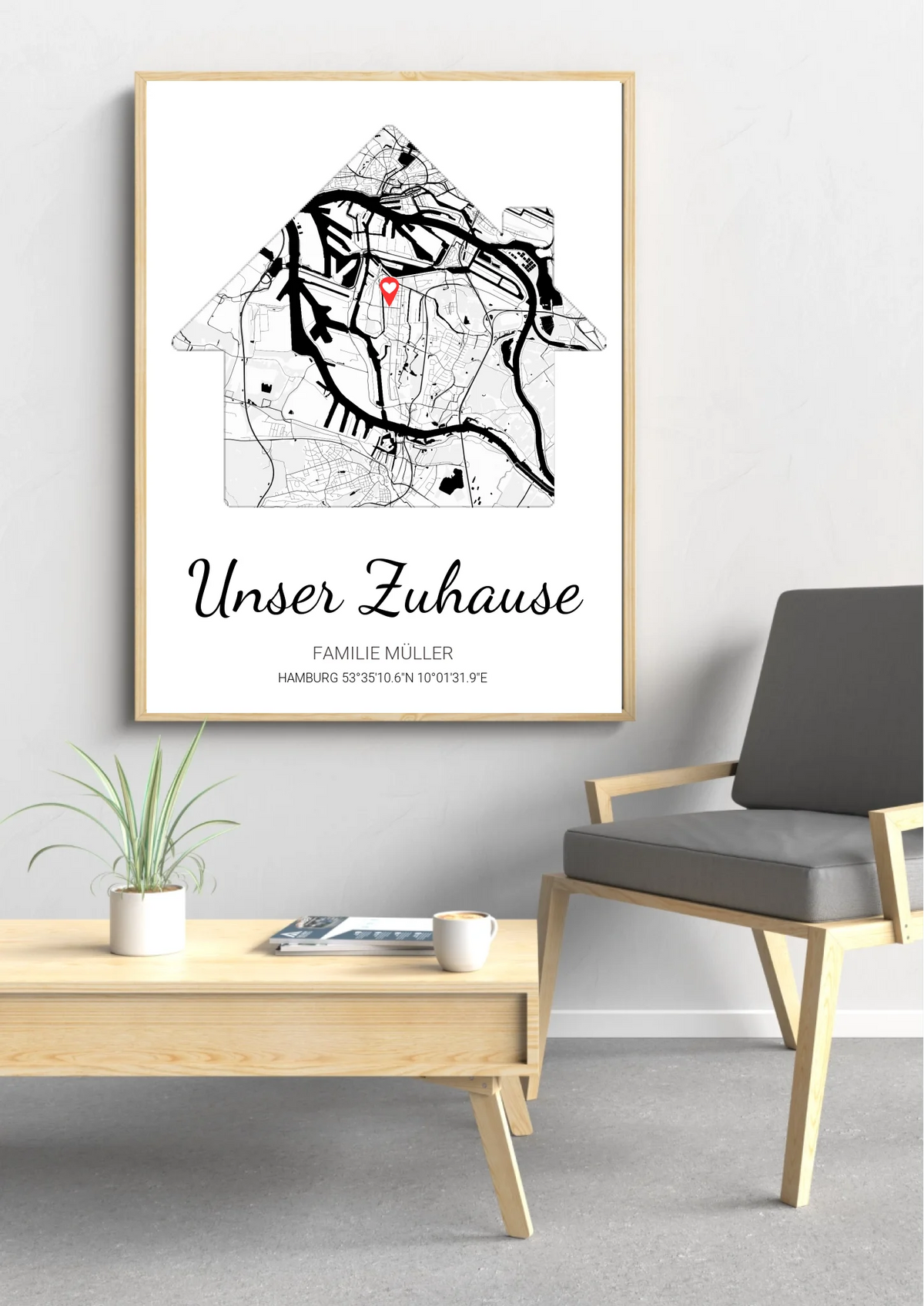 Unser Zuhause Poster im Holzrahmen über dem Sideboard im Wohnzimmer