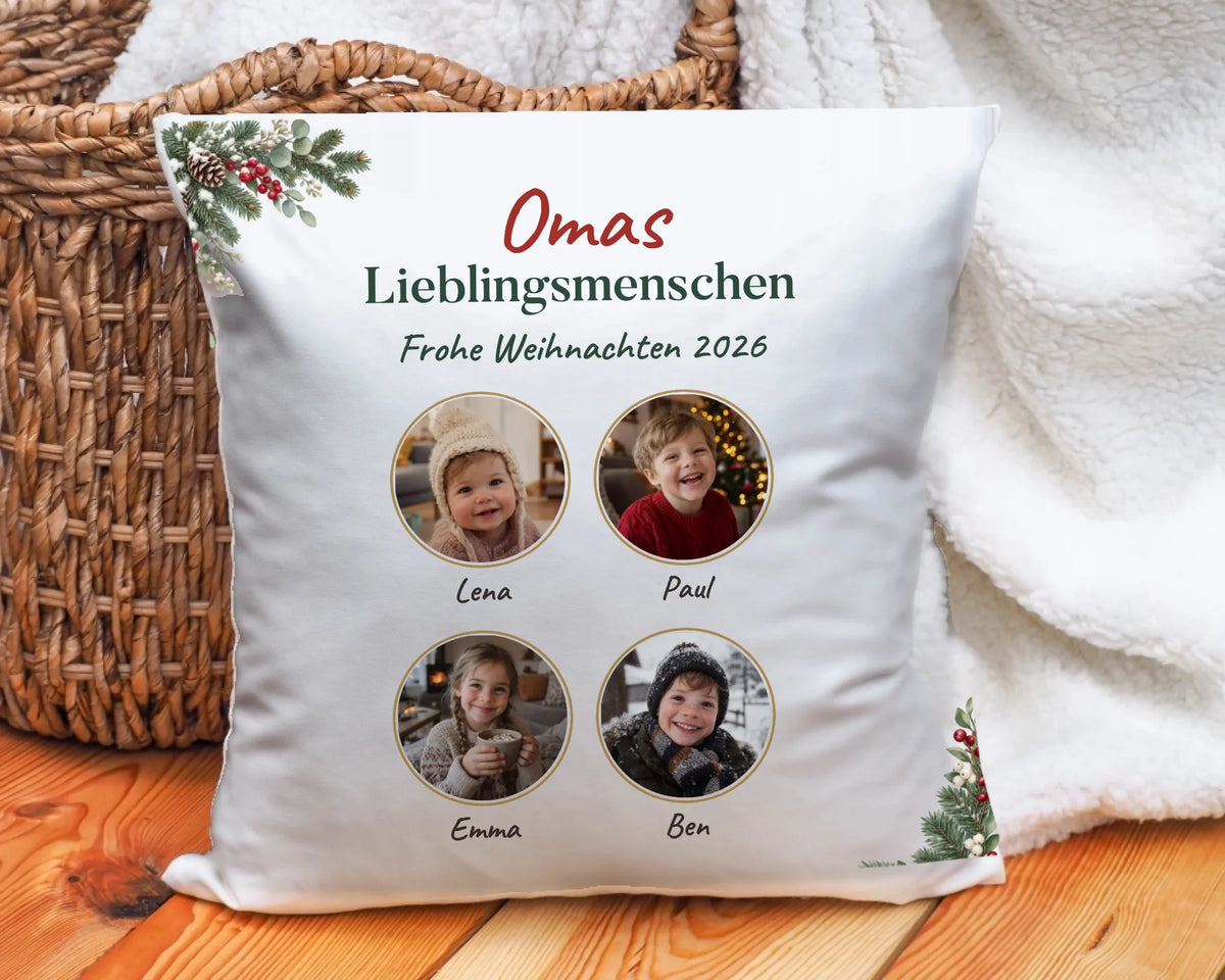 Lieblingsmenschen Kissen für Oma mit Enkel-Fotos und Namen im Korb auf dem Holzboden