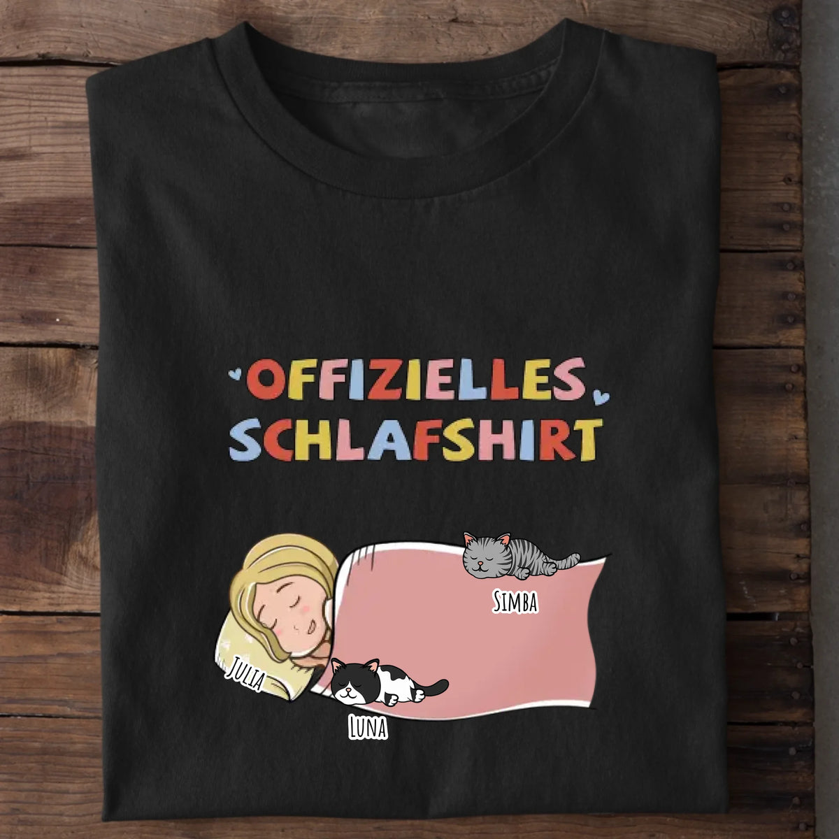 Offizielles Schlafshirt Katzenbesitzer – Lifestyle Foto personalisiertes Schlafshirt